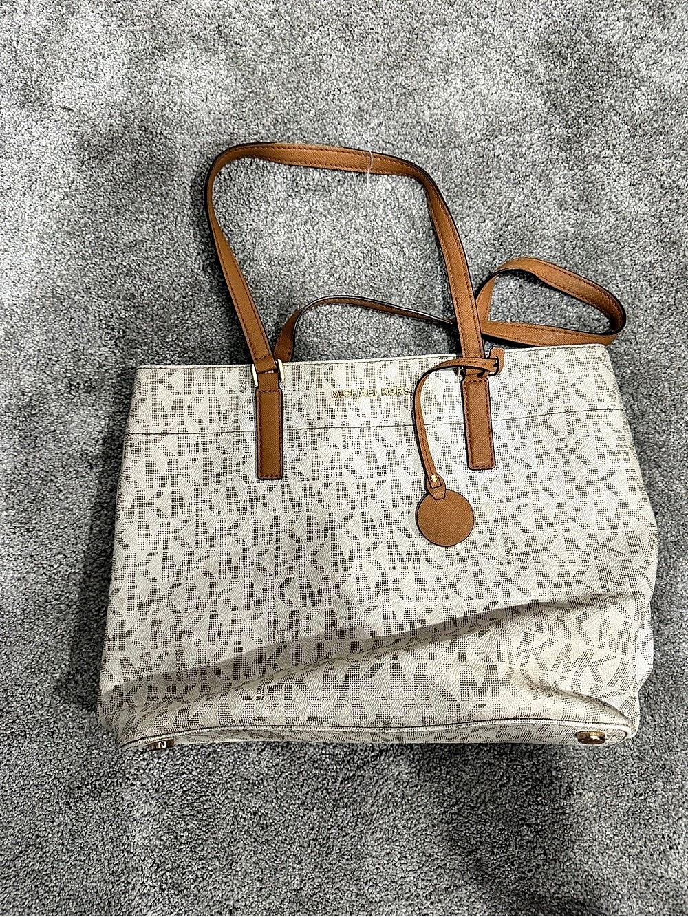 Michael Kors Voyager East West Signature Tote White & Brown Tote